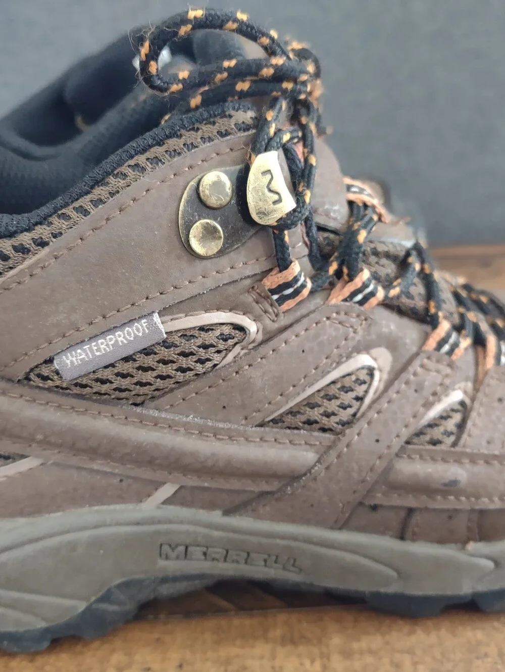 Merrell Moab Boys Mid-Ankle Waterproof Hiking Boots Size 1.5 MK261204
